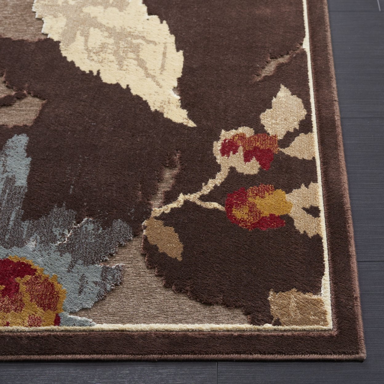 SAFAVIEH Paradise Kyler Floral Leaves Area Rug, Dark Brown, 5'3" x 7'6"