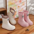 thumbnail image 2 of Botas de lluvia para niños, impermeables, antideslizantes, forro polar interior, para niños y niñas, estudiantes de escuela primaria, zapatos de goma antideslizantes para exteriores, 2 of 5