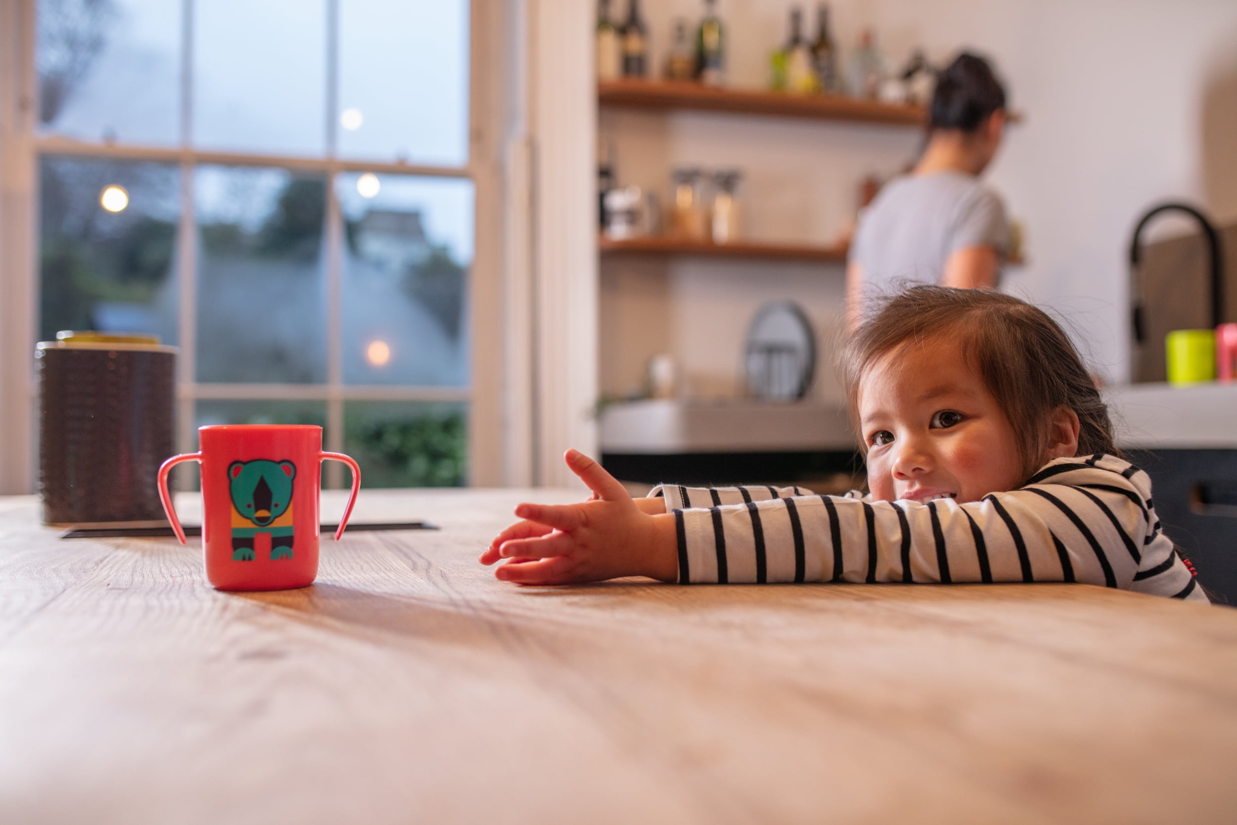 Tommee Tippee Easiflow 360° Spill-Proof Trainer Cup with Travel Lid, Elephant & Bear – 6m+, 2pk