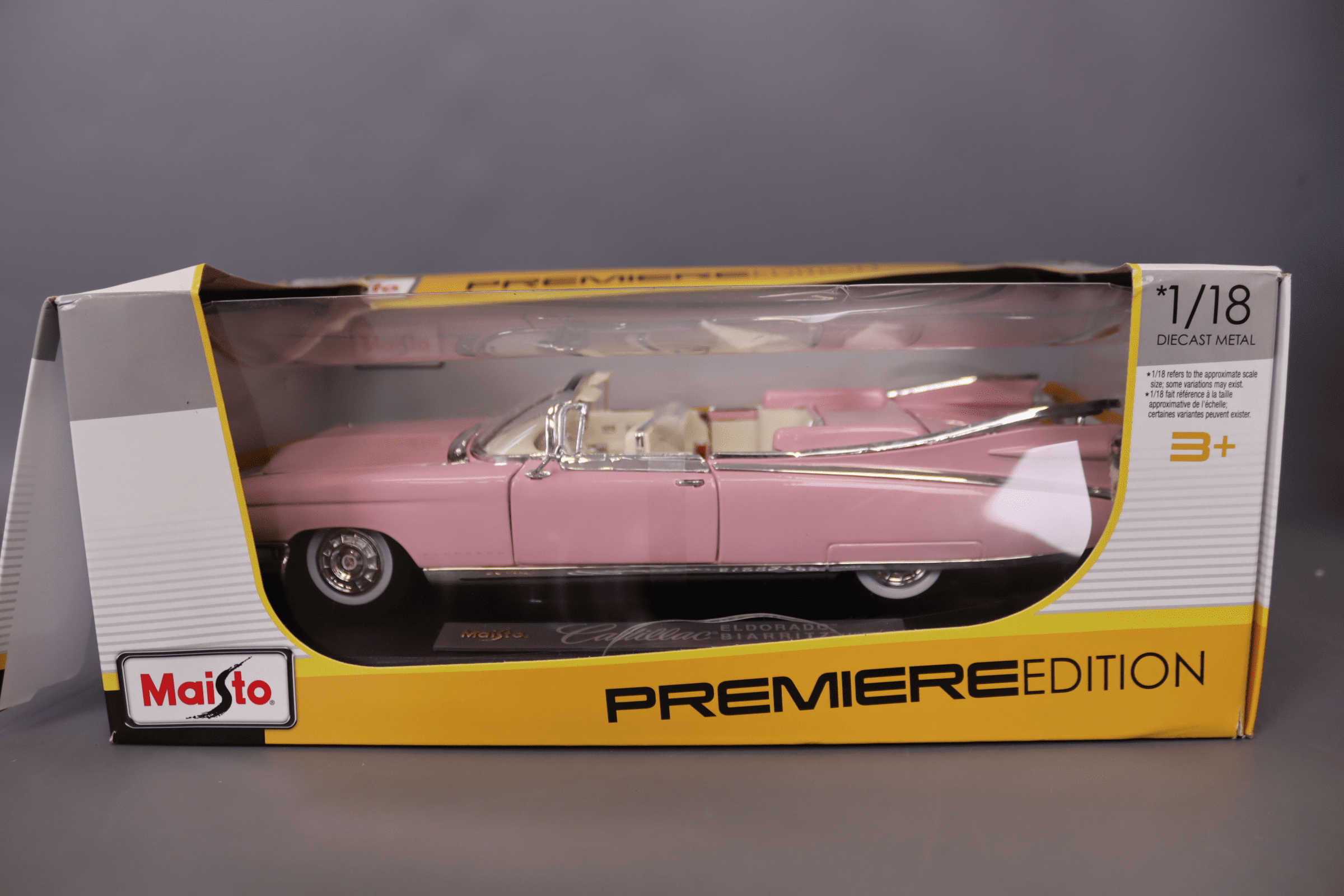 Maisto, Cadillac Eldorado Biarritz Convertible Pink 1/18 Diecast