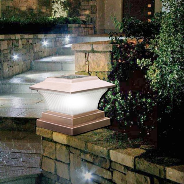 Lámpara de pilar LED de energía solar Luz de cerca de jardín al aire libre (oro blanco frío)