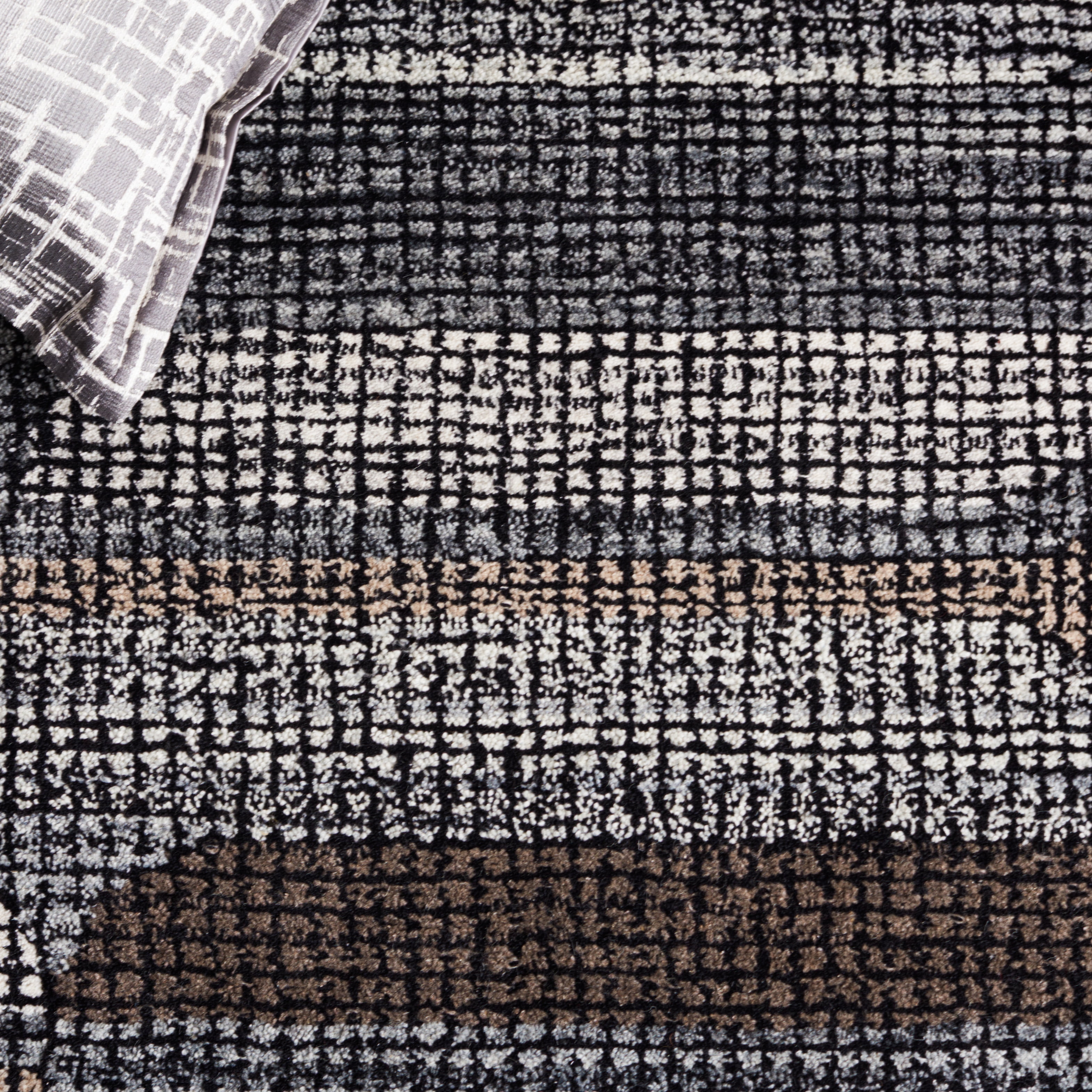 SAFAVIEH Fifth Avenue Delroy Abstract Area Rug, Grey/Beige, 5' x 8'