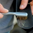 thumbnail image 3 of Brocha con forma de gancho y asa para mantas de invierno para caballos, 3 of 3