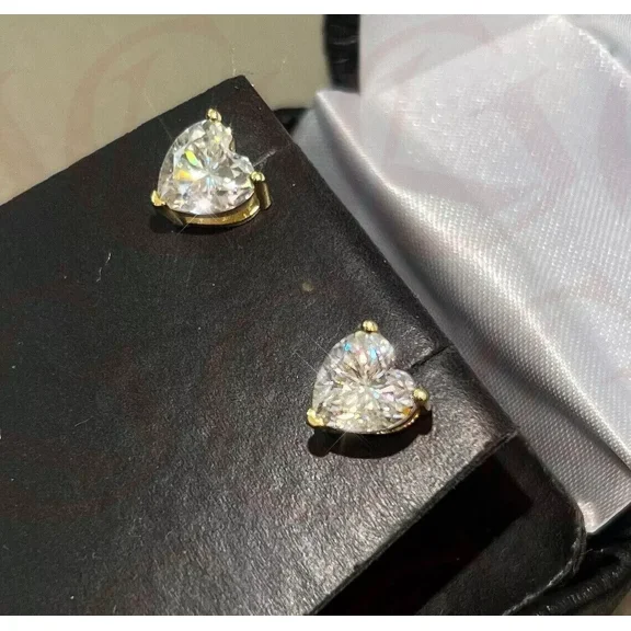 Certified Diamond Heart Shape Stud Earrings Screw-Backs