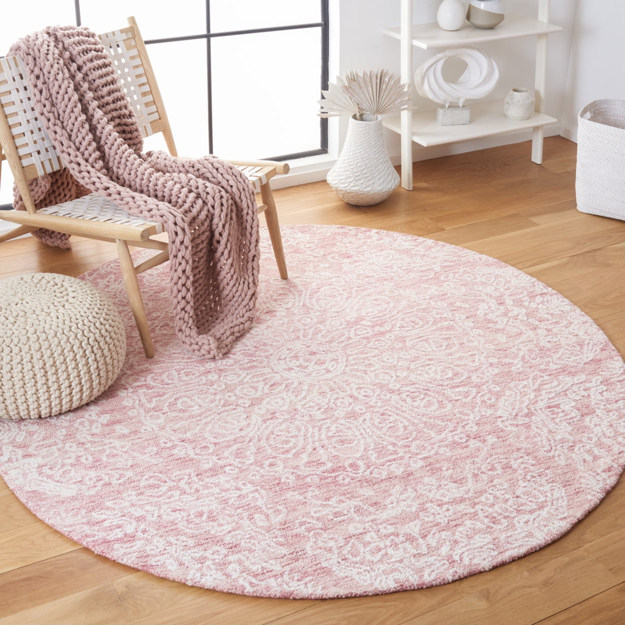 SAFAVIEH Metro Alaois Medallion Area Rug, Pink/Ivory, 6' x 9'