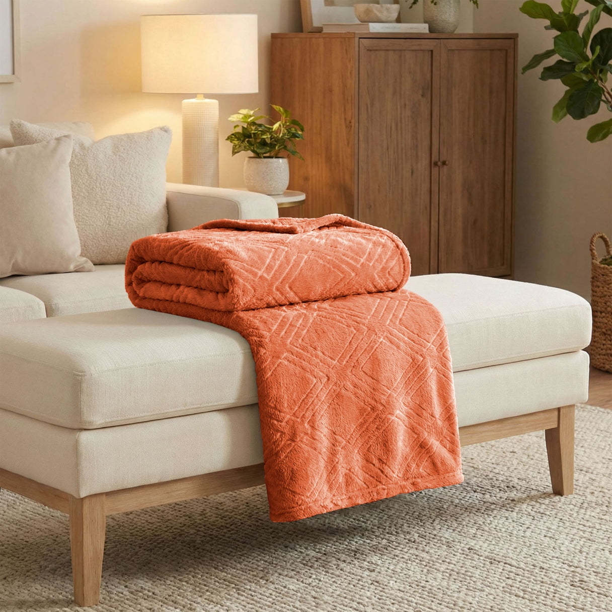 Superior Alaska Diamond Fleece Blanket 90" x 106", Lightweight Soft Bed Blankets, King Size, Rust