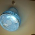 thumbnail image 4 of Ventilador de escritorio portátil recargable YONGSHENG con luces LED y ganchos batería 1200 capacidades para viajes de tiendas de campaña, 4 of 5