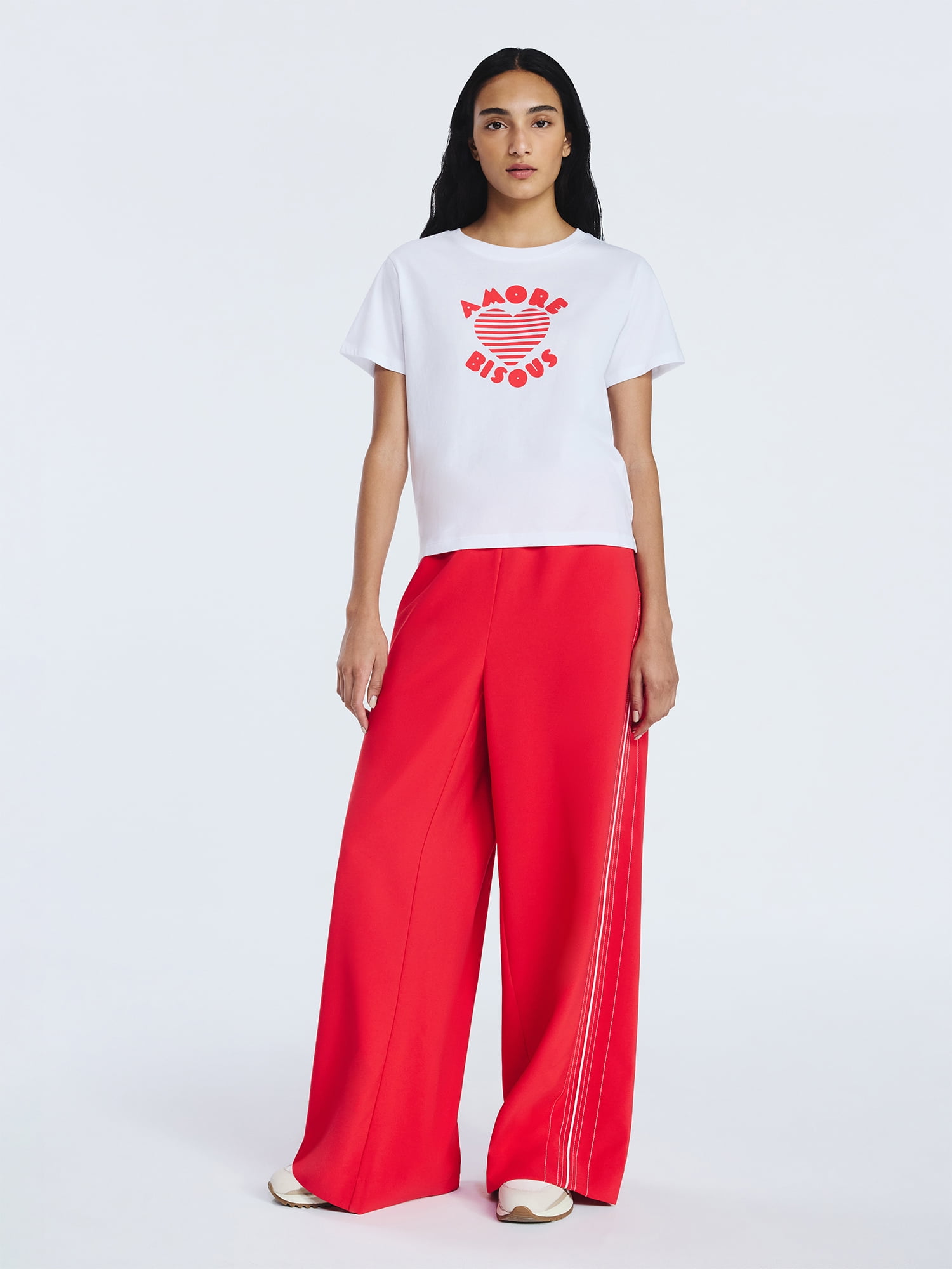 Free Assembly Women's and Women’s Plus Cotton Cropped Boxy Heart Tee with Short Sleeves, Sizes XS-4X