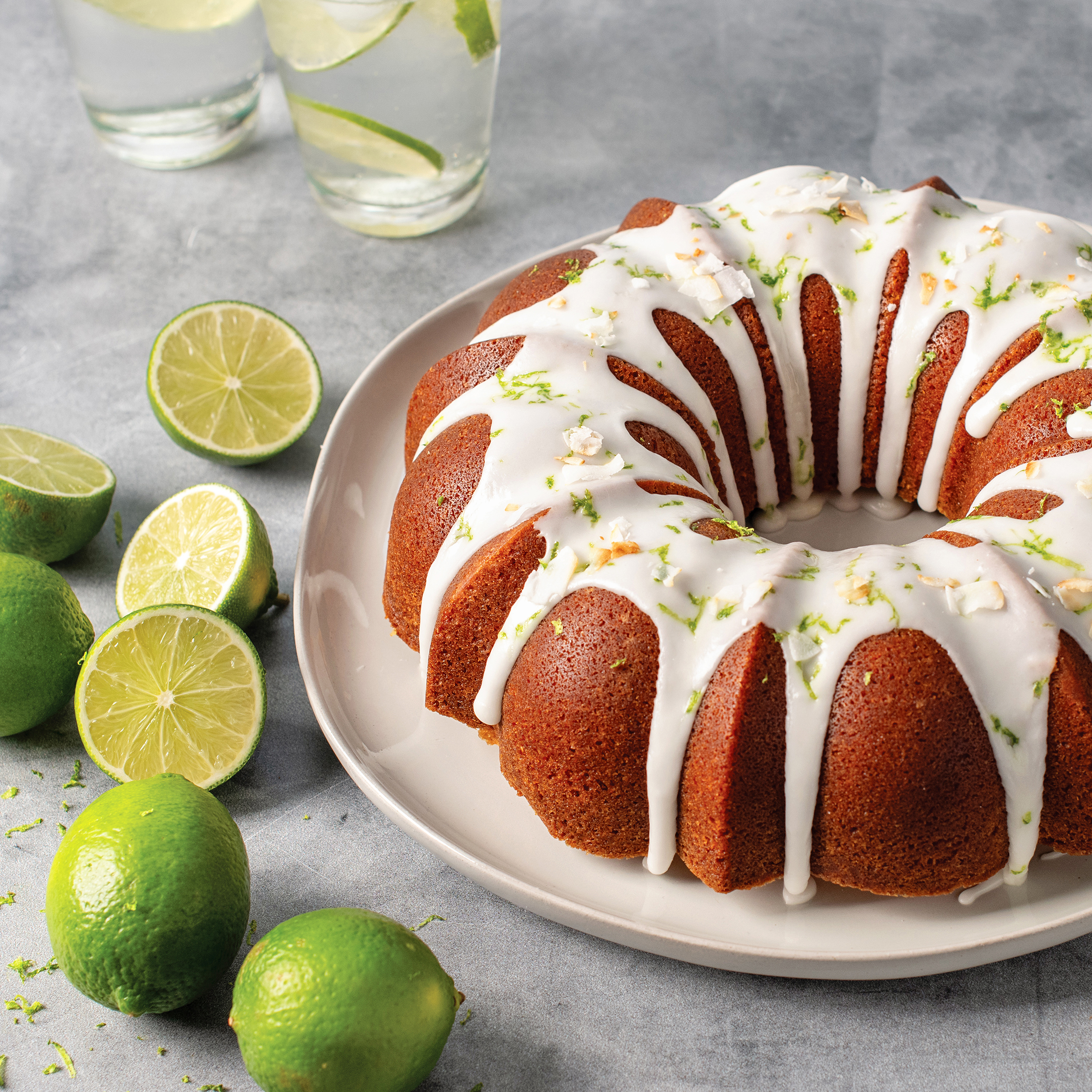 Nordic Ware Procast 12-Cup Nonstick Bundt Cake Pan photo 8