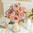thumbnail image 1 of Ramo de rosas de seda Philippos de 5 ramas | Flores artificiales para bodas y decoración del hogar | 11 colores | Centro de mesa hiperrealista de 32 cm, 1 of 6