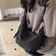 thumbnail image 2 of Guardurnaity Bolso bandolera de moda para estudiantes, estructura espaciosa, con bolsillos frontales con cremallera para diario. Bolsas de mensajero y de hombro negro, 2 of 6