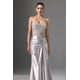 thumbnail image 2 of Vestido Denny Maxi sin tirantes con lentejuelas y abertura alta para mujer, 2 of 6