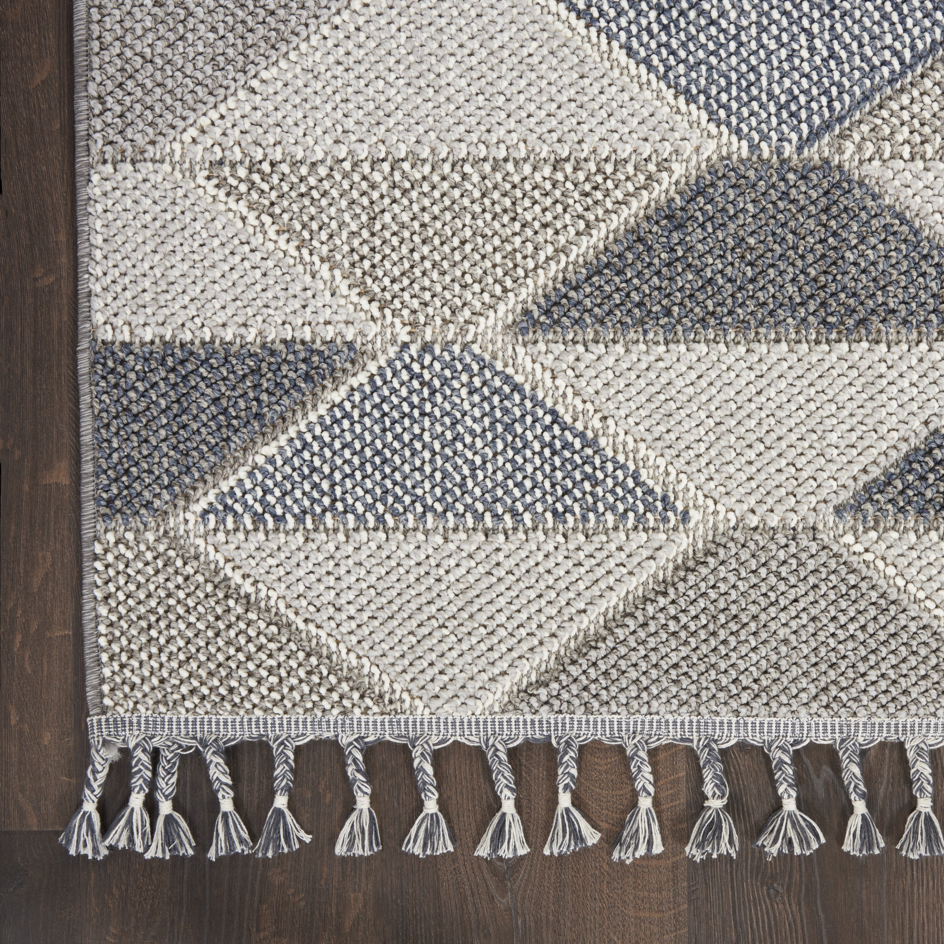 Nourison Paxton Modern & Contemporary Grey/Charcoal 4' x 6'2" Area Rug, (4x8)