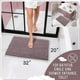 thumbnail image 2 of Alfombra de baño Yimobra, antideslizante, lavable, 80 x 50 cm, felpilla, color malva, 2 of 7