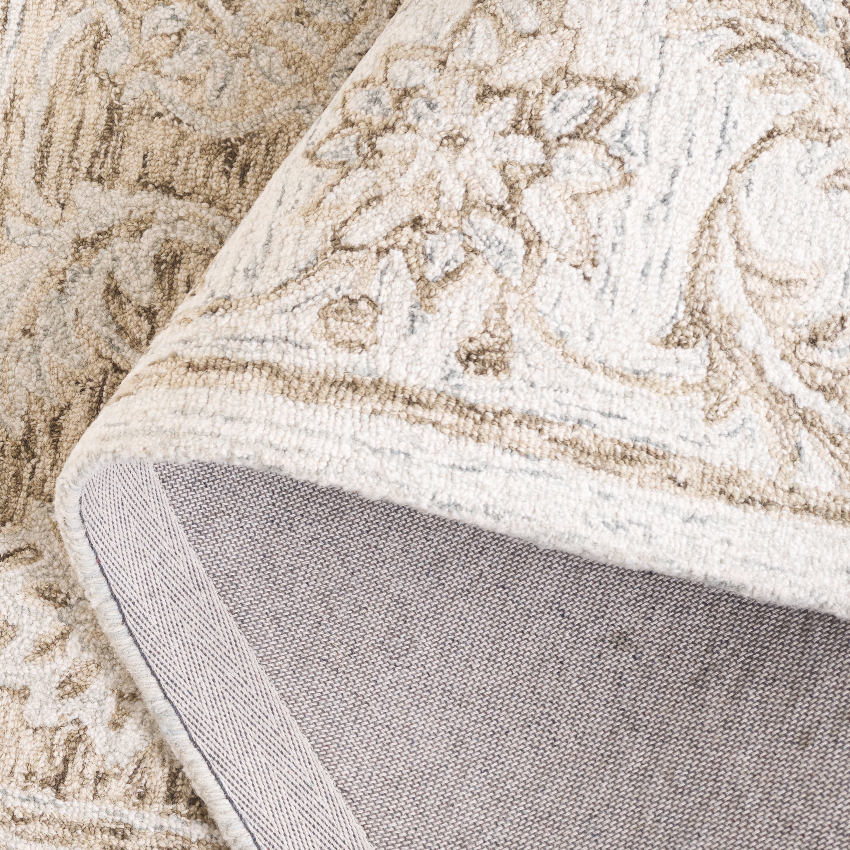 SAFAVIEH Micro-Loop Mana Medallion Area Rug, Brown/Light Blue, 6' x 6' Round