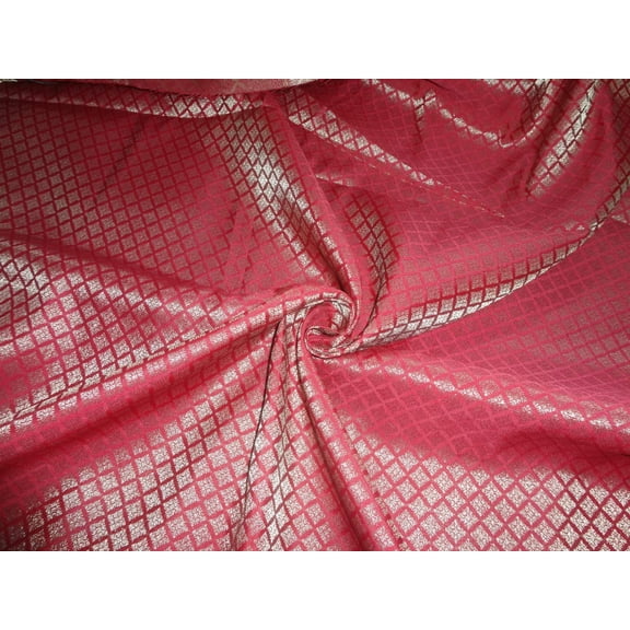 Brocade Fabric Blood Red x mettalic Gold Color 44quot;