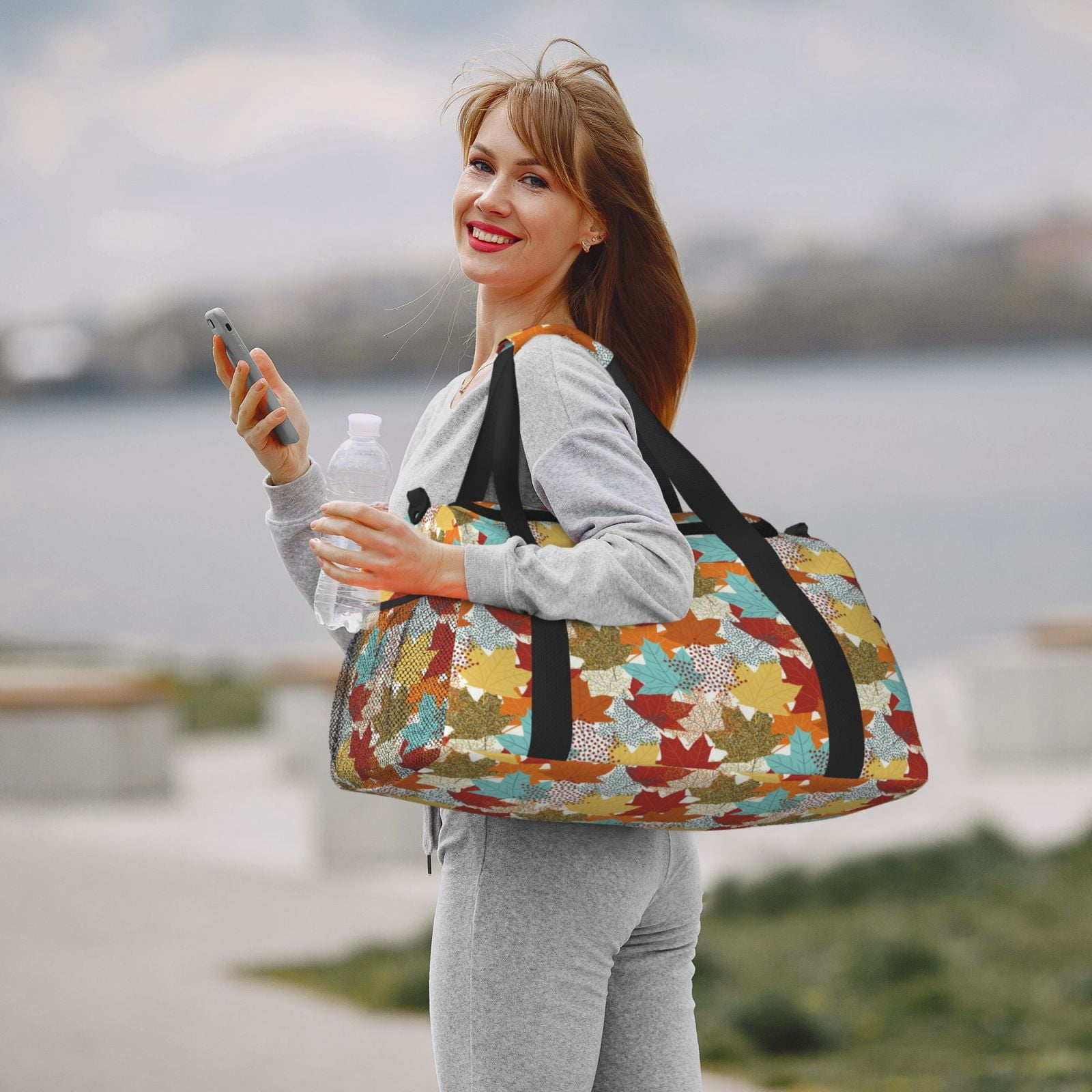 Fuzoiu Fall Maple Leaves Print Travel Duffle Bag,Carry On Tote Bags,Duffel Bag,Sport Gym Bag, Hospital Bag for Labor and Delivery, Overnight Bag,Luggage Bag