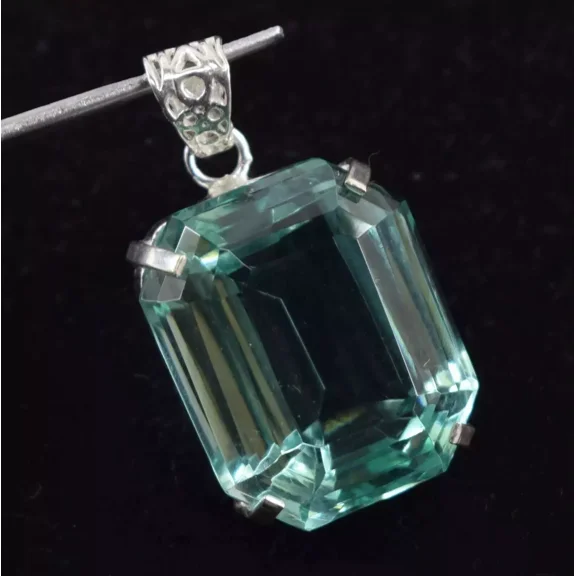Blue Color Natural 925 Solid Silver Emerald Cut 96.50 Ct Topaz Pendant Gemstone
