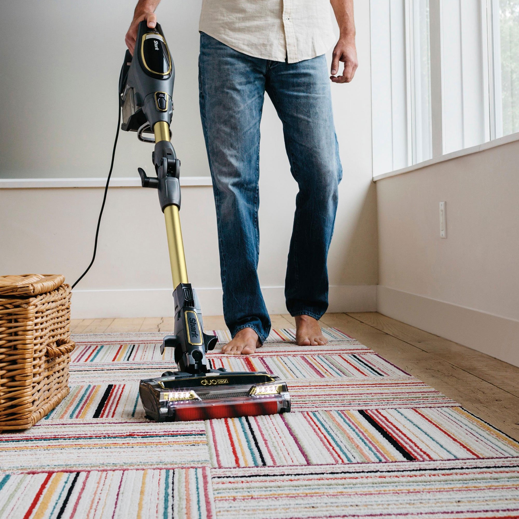 SharkFLEX DuoClean Anti Allergen Multi Surface Corded Stick Vacuum