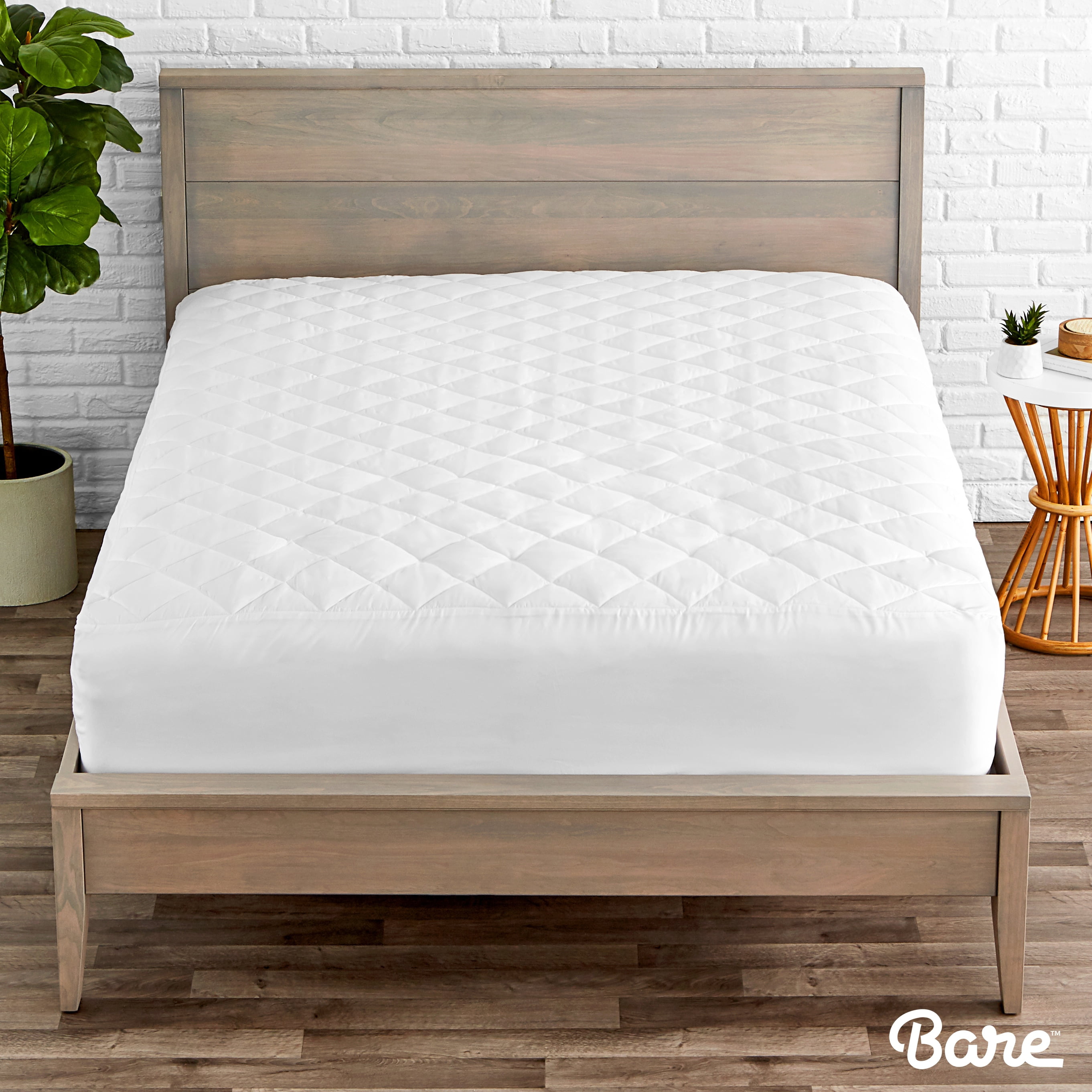 Twin Bare Home Quilted Fitted Mattress Pad Stretch-to-Fit Hypoallergenic Down Alternative Fiberfill Cooling Mattress Topper
