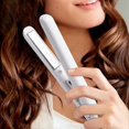 thumbnail image 4 of Rizador y plancha de pelo inalámbrico portátil 2 en 1 de cerámica para cabello corto y largo, color blanco., 4 of 5