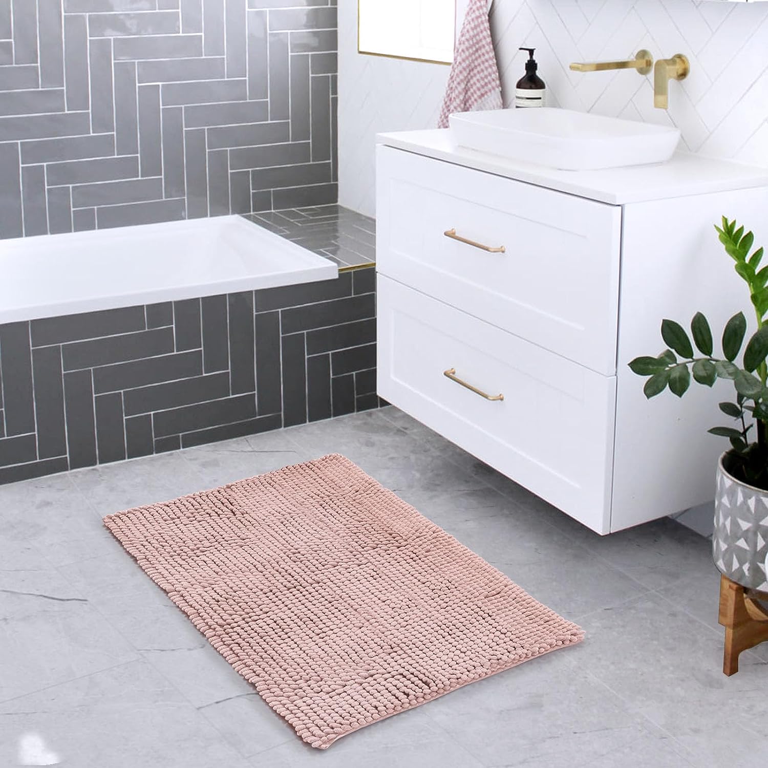 FRESHMINT Chenille Bathroom Rugs Mat 32'' x 20'' Non-Slip Bath Mat for Bathroom Floor & Bathtub, Washable Soft Shower Shag Bath Rugs, Fluffy Thick Water Absorbent Microfiber Shower Mat, Dusty Pink