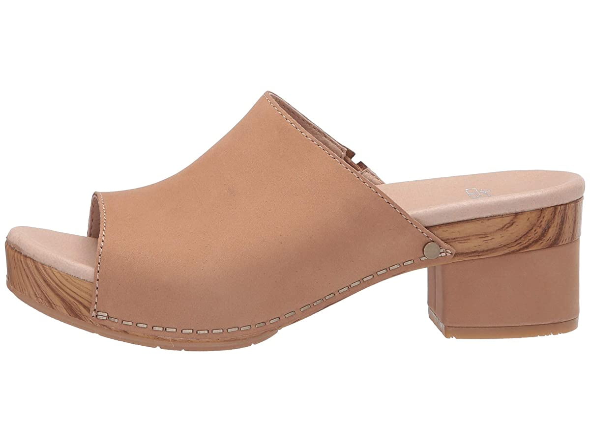 dansko maci slide