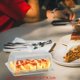 thumbnail image 3 of 2 recipientes de almacenamiento de platos de de acrílico transparente con tapas,, 3 of 9