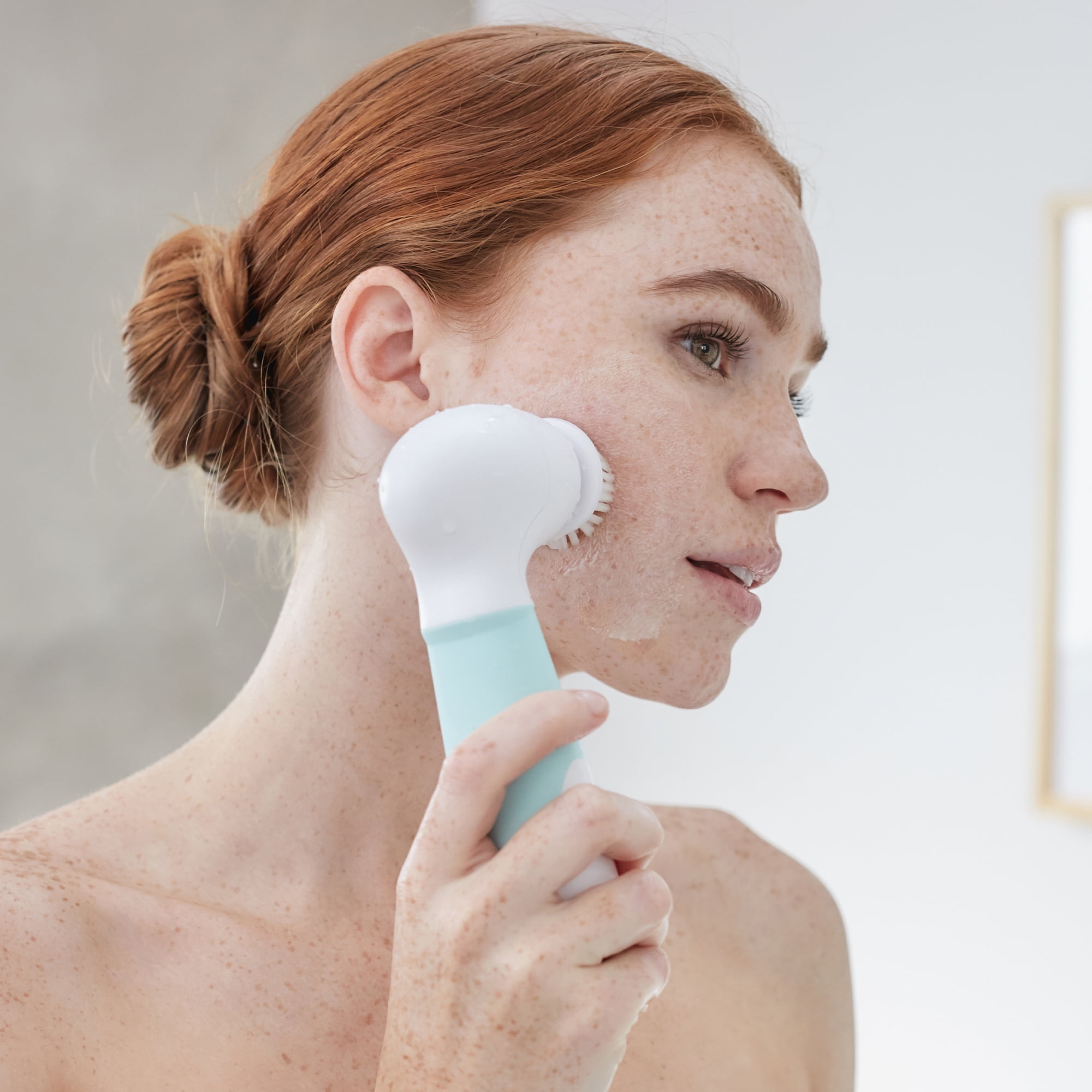 Vanity Planet Spin For Perfect Skin Face Cleansing Brush Pucker Up Pink