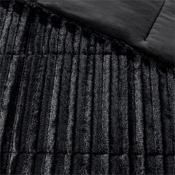 Pemberly Row Faux Fur Comforter Mini Set in Black King/Cal King