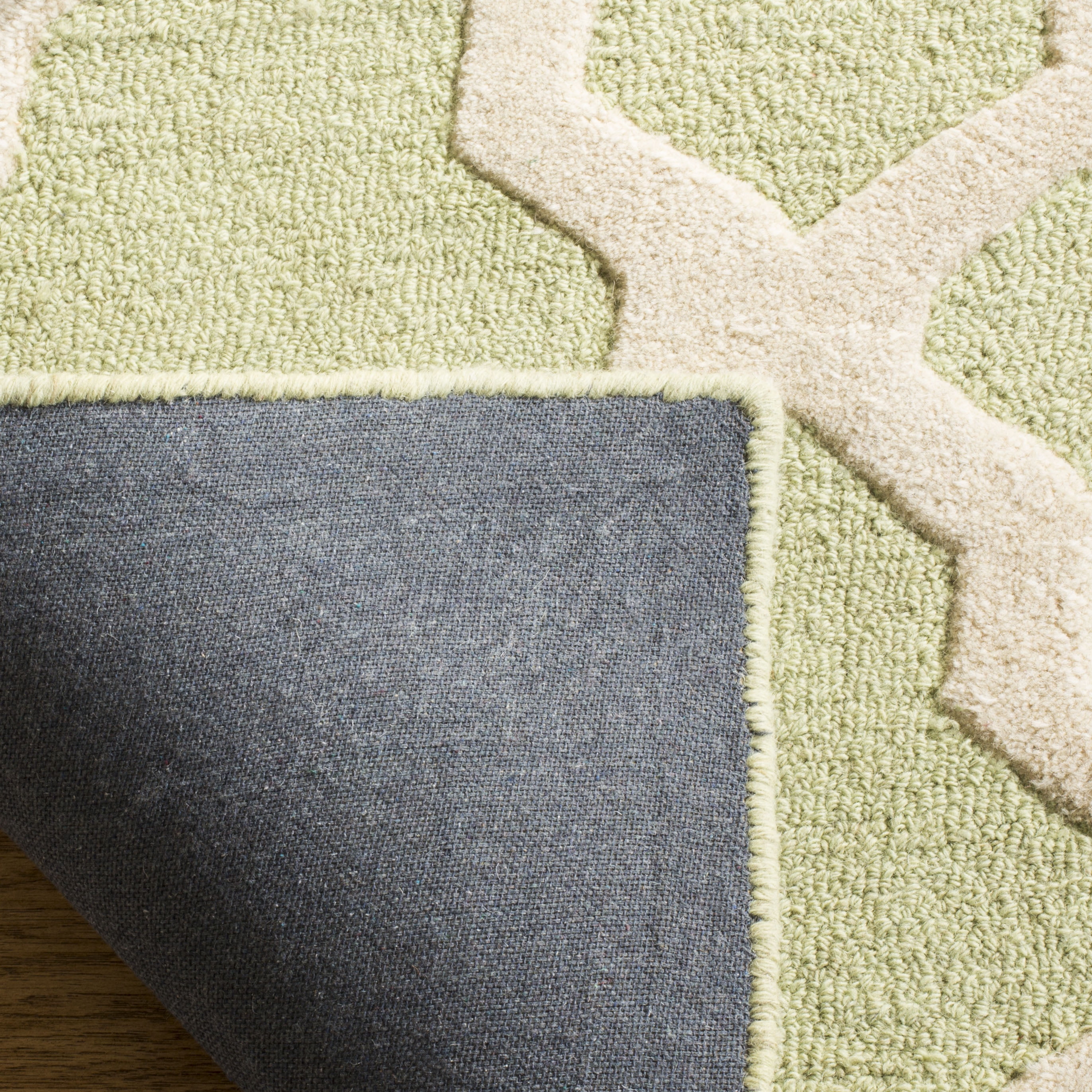 SAFAVIEH Cambridge Liam Geometric Wool Area Rug, Light Green/Ivory, 4' x 6'