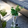 thumbnail image 2 of Preciosa Estatua Jardín Al Aire Libre Con LED Suculenta Y Solar (E), 2 of 9
