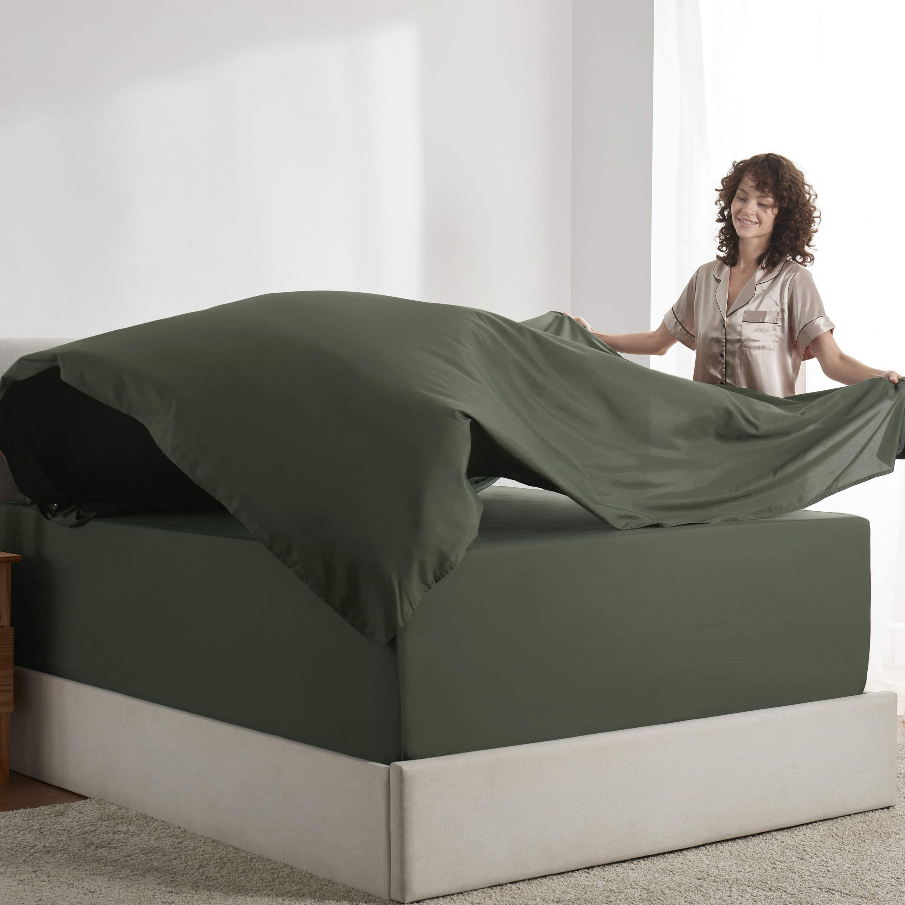 LammaLoe Extra Deep Pocket Queen Sheets set, Fits 18"-24" Mattress, 6 Piece Soft Microfiber Bed Sheet Sets, Olive Green