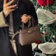 thumbnail image 3 of Bolso Con Asa Superior A La Tipo Cartera Lujo para Mujer Cuero PU, 3 of 9