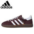 thumbnail image 2 of Las zapatillas de skate para hombre y mujer Adidas Originals Handball Spezial son cómodas, antideslizantes y resistentes al desgaste en marrón y rojo, 2 of 5