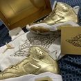 thumbnail image 2 of Size 10 - A i r-Jor-dan 6 Retro Pinnacle, 2 of 6