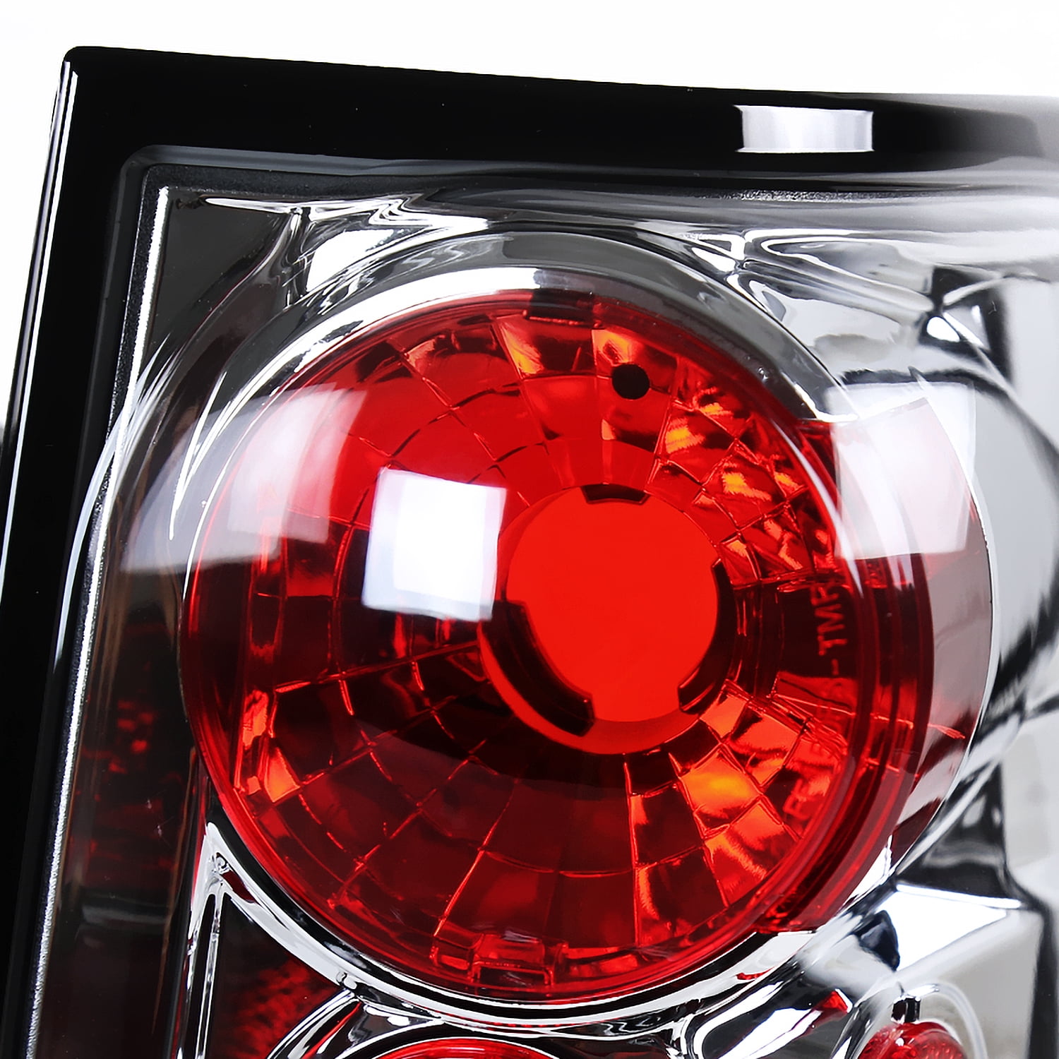 Spec-D Tuning Chrome Housing Clear Lens Tail Lights Compatible with 2003-2006 Ford Expedition, Left + Right Pair Assembly
