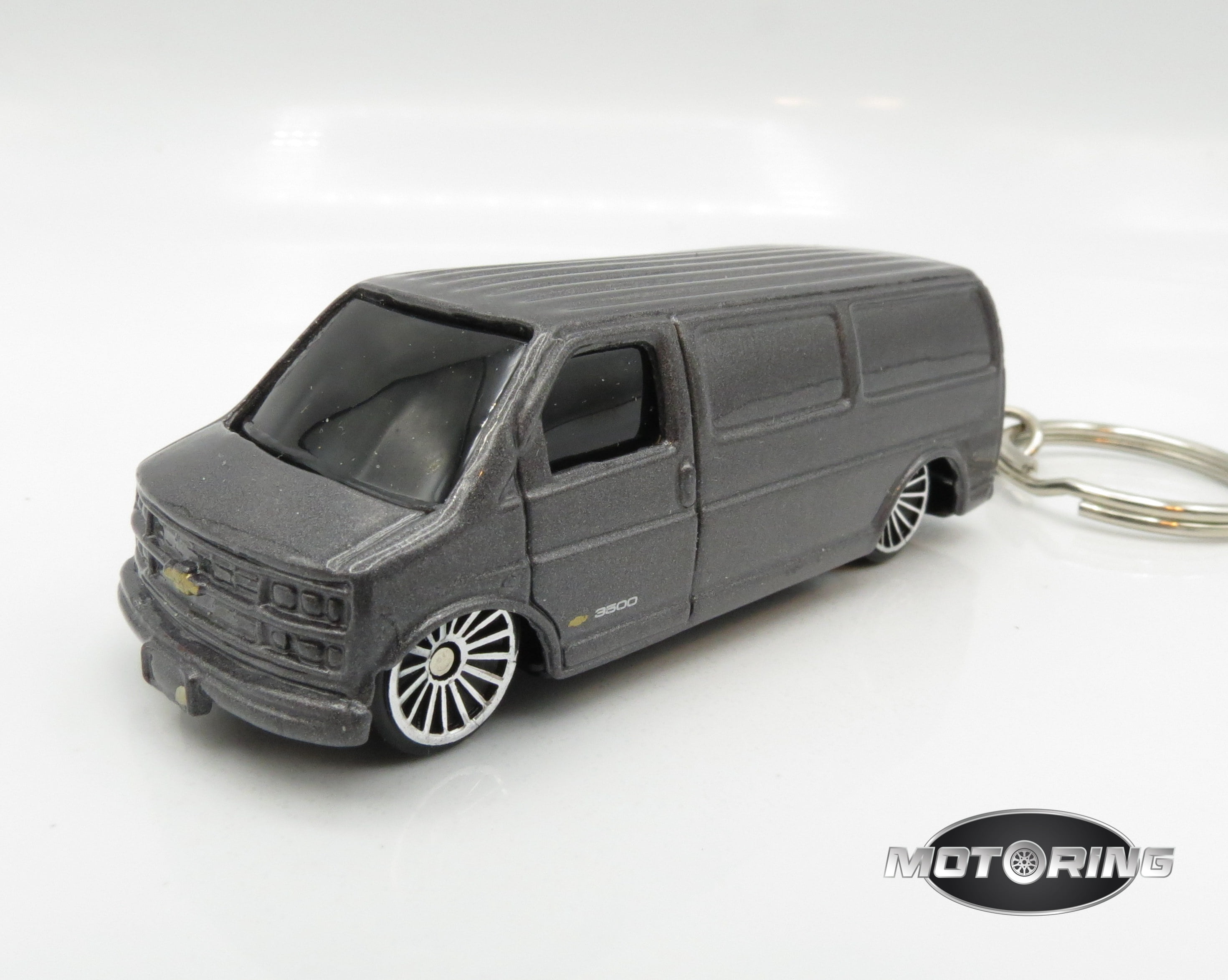 2000 Chevy Chevrolet Gray Van Custom Novelty Car Keychain 1:64 Diecast Replica