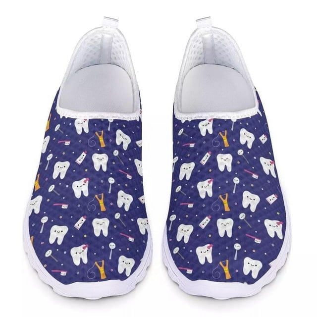 Nuestras zapatillas para correr están hechas de material EVA de alta calidad como suela. Adopta el diseño de malla superior, que puede ampliar las características agradables para la piel y transpirabl