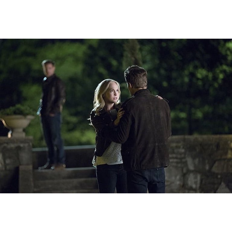 【中古】「非常に良い」The Vampire Diaries: Staffel 7 Amazon.com: The Vampire Diaries: The Complete Seventh Season