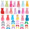 thumbnail image 1 of JM 40 piezas 30cm Barbie 20 piezas de ropa 20 pares de zapatos accesorios de vestidor juguetes para jugar a las casitas, 1 of 3