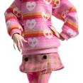 thumbnail image 4 of Muñeca y accesorios Monster High Wednesday, Enid Sinclair coleccionable en color rosa con boina y mochila, soporte para muñecas, 4 of 5