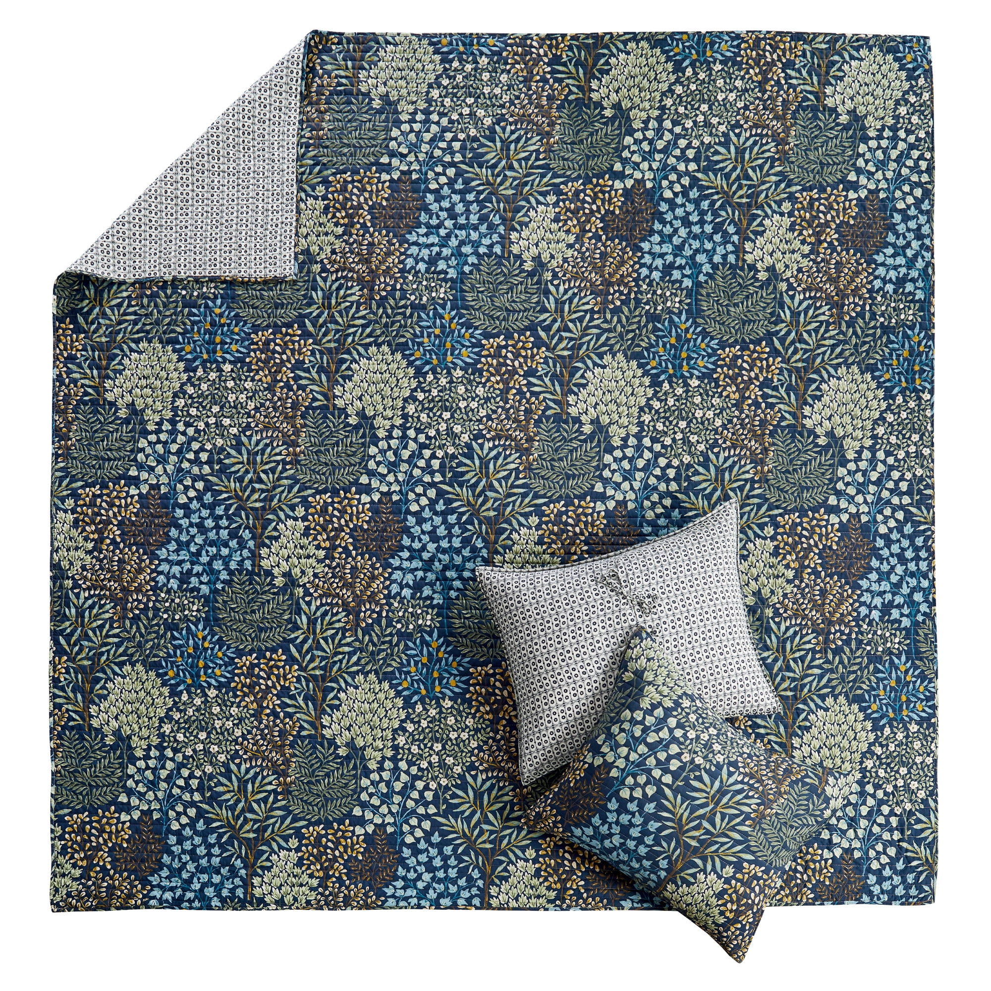 Levtex Home - English Forest Navy Quilt Set - King Quilt and Two King Shams - Leaves - Navy, Green, Teal, Blue, Cream - Quilt (106x92in.) and Shams (20x36in.) - Reversible - Rayon/Cotton