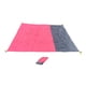thumbnail image 4 of Manta de picnic, manta de playa con bolsa de almacenamiento, ligera, compacta y accesorios. Rojo, 4 of 9