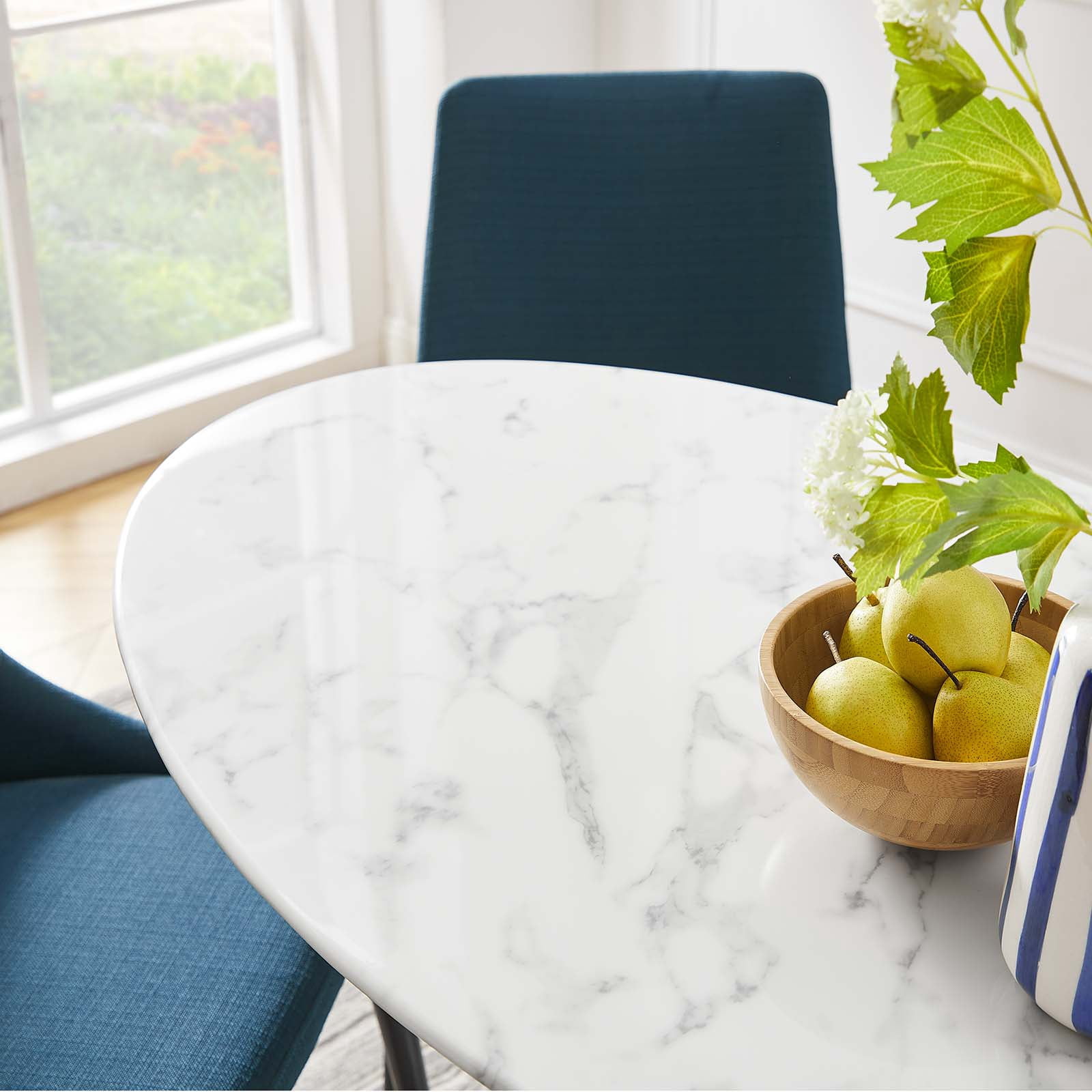 Modway Lippa 48" Oval Metal Artificial Marble Dining Table in White