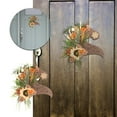 thumbnail image 1 of Decoración de pared de caballo de madera | Letrero de bienvenida ecuestre | Adorno para puerta de entrada con flores artificiales | Arte de pared estilo rústico para puerta principal, 1 of 9