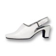 thumbnail image 3 of PEERAGE Zoe Women's Wide Width Leather Slingback Pumps, 3 of 11