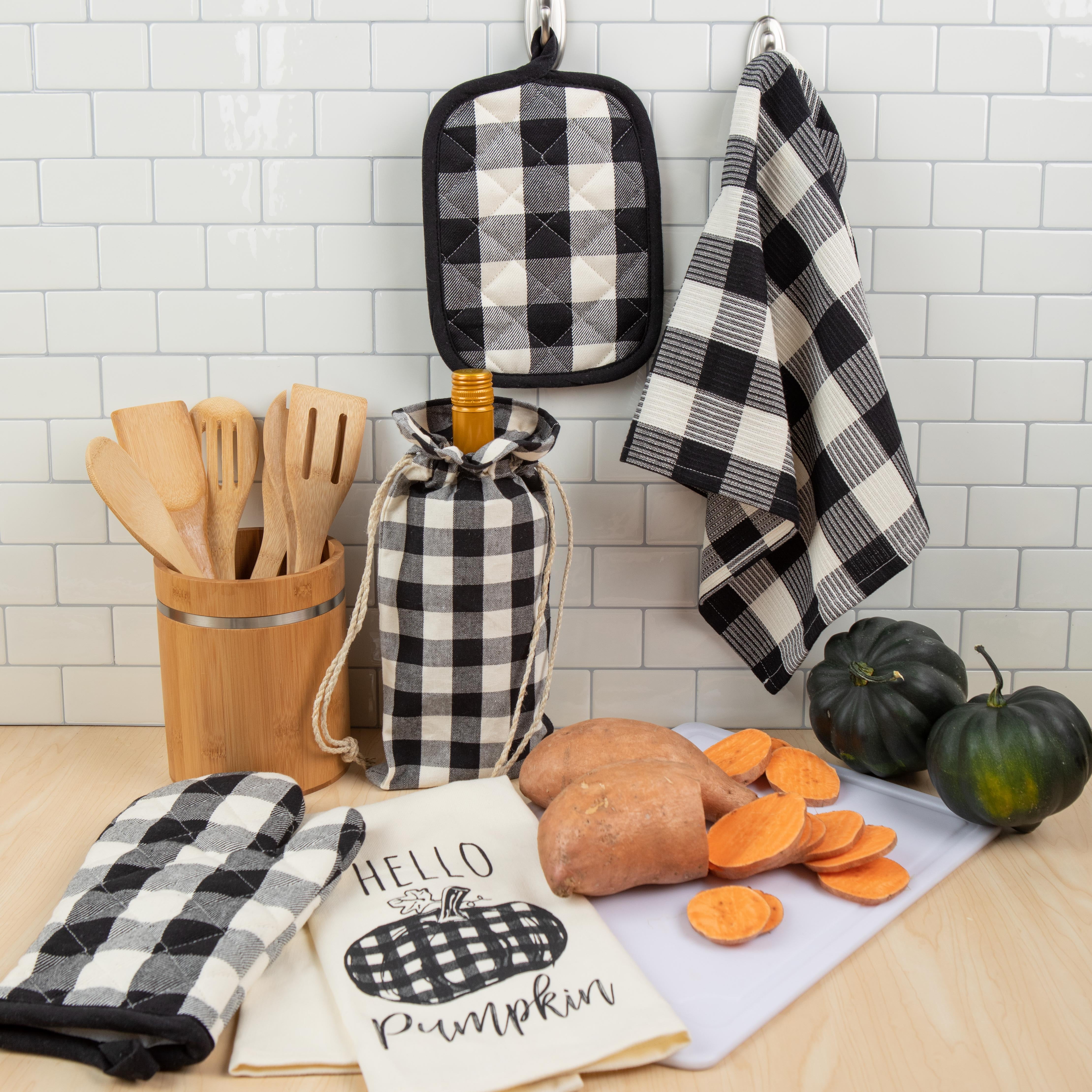 Way To Celebrate Harvest 5 Piece Gift Set 2 Kitchen Towels, Oven Mitt