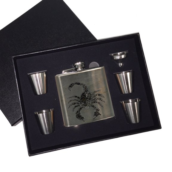 KuzmarK 6 oz. Stainless Steel Flask Set in Black Presentation Box -  Scorpion Weapons