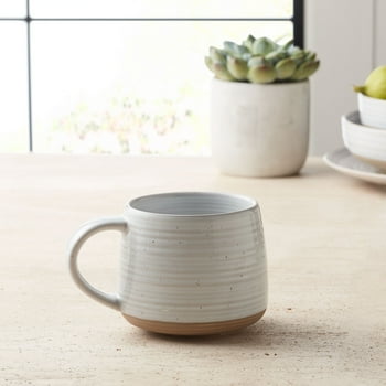 Better Homes & Gardens Abbott Stoneware 18.26 oz Mug